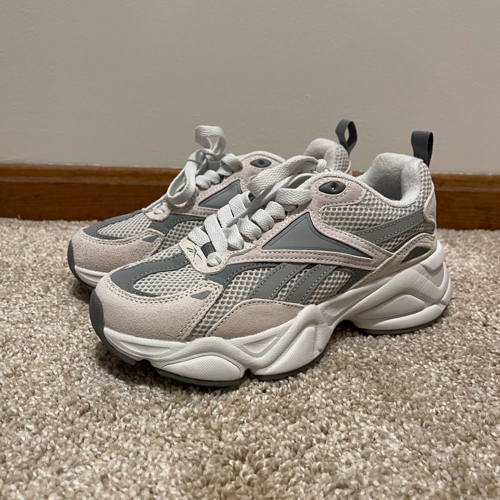 Reebok Women’s Tennis Shoe